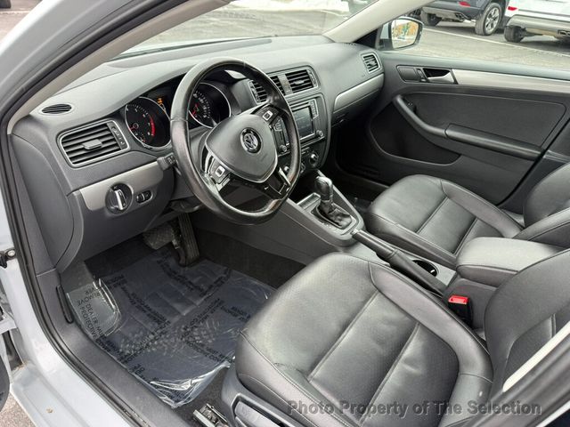2017 Volkswagen Jetta 1.4T SE W/ BLIND SPOT DETECTION & HEATED SEATS - 22974946 - 15