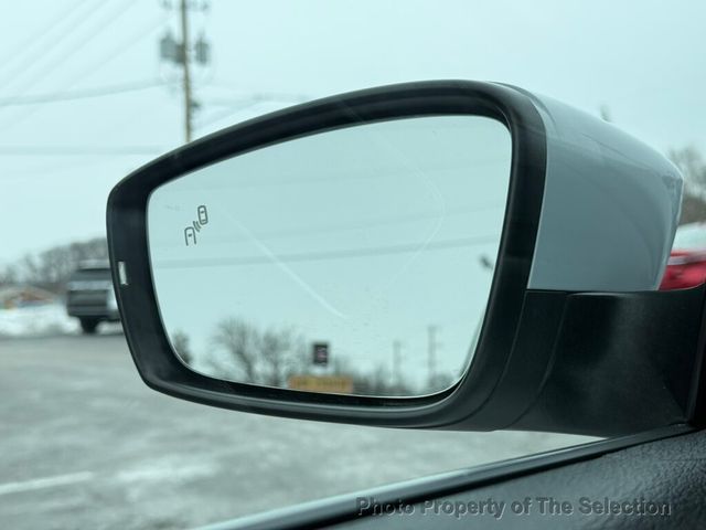 2017 Volkswagen Jetta 1.4T SE W/ BLIND SPOT DETECTION & HEATED SEATS - 22974946 - 33