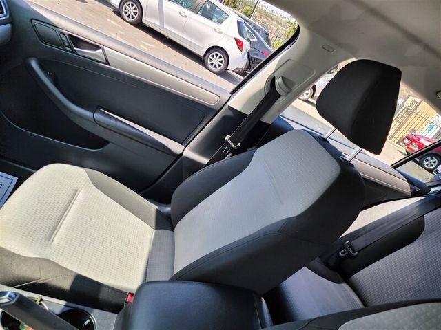 2017 Volkswagen Jetta 1.4T S Manual - 22910475 - 36