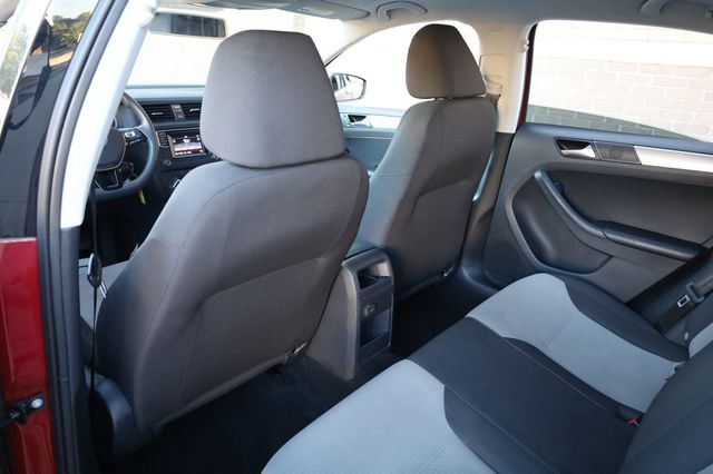 2017 Volkswagen Jetta 1.4T S Manual - 22925257 - 17