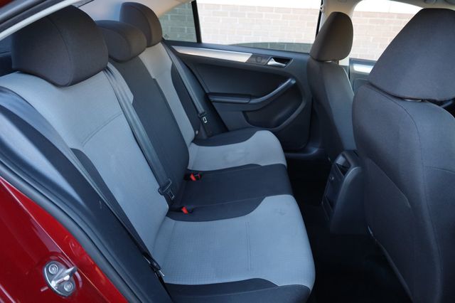 2017 Volkswagen Jetta 1.4T S Manual - 22925257 - 21