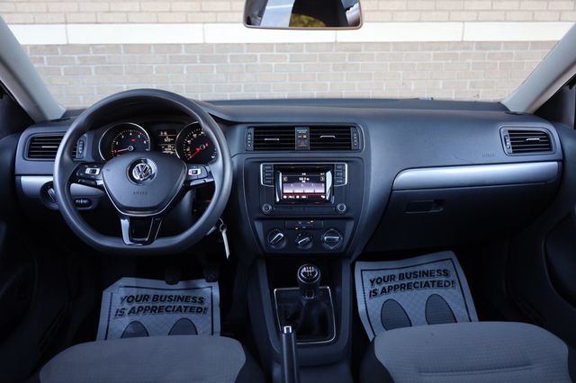 2017 Volkswagen Jetta 1.4T S Manual - 22925257 - 28