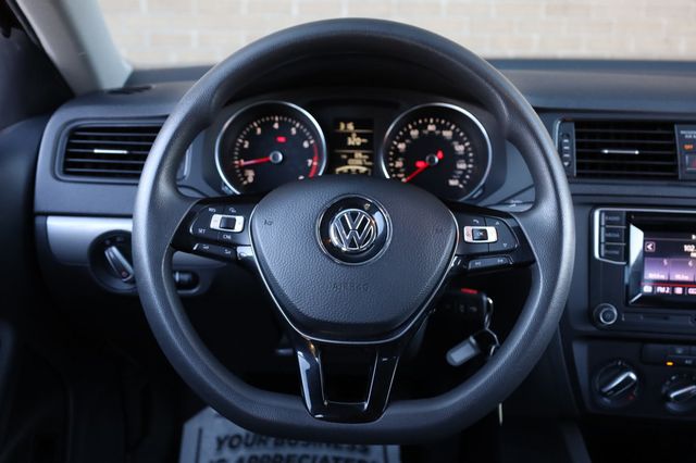 2017 Volkswagen Jetta 1.4T S Manual - 22925257 - 29