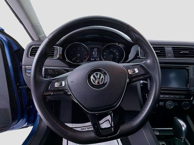 2017 Volkswagen Jetta 1.8T SEL Automatic - 22953483 - 10