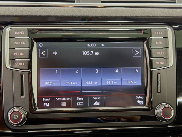 2017 Volkswagen Jetta 1.8T SEL Automatic - 22953483 - 14