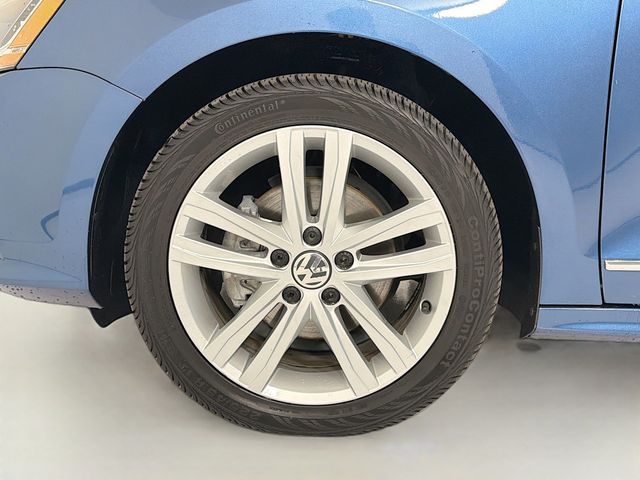 2017 Volkswagen Jetta 1.8T SEL Automatic - 22953483 - 30