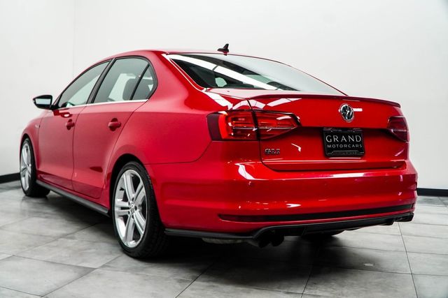 2017 Volkswagen Jetta GLI Automatic - 22916720 - 10