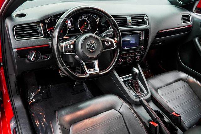2017 Volkswagen Jetta GLI Automatic - 22916720 - 14