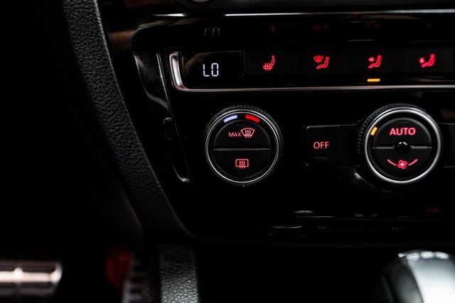 2017 Volkswagen Jetta GLI Automatic - 22916720 - 23