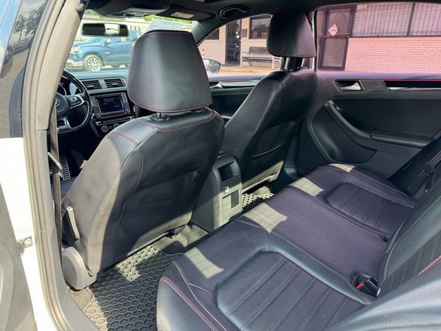 2017 Volkswagen Jetta GLI Automatic - 22498267 - 10