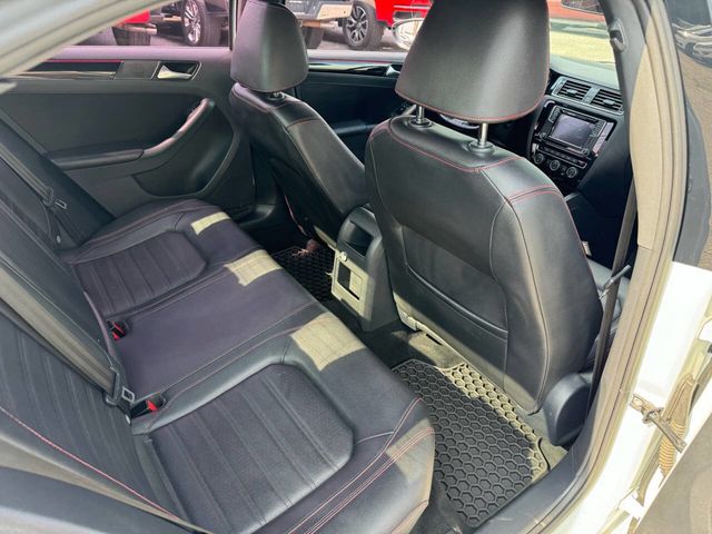 2017 Volkswagen Jetta GLI Automatic - 22498267 - 14