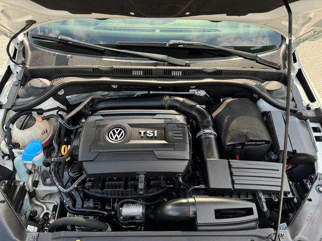 2017 Volkswagen Jetta GLI Automatic - 22498267 - 23