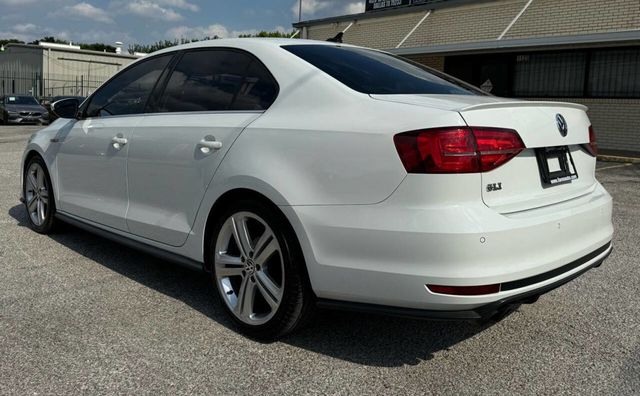 2017 Volkswagen Jetta GLI Automatic - 22498267 - 4