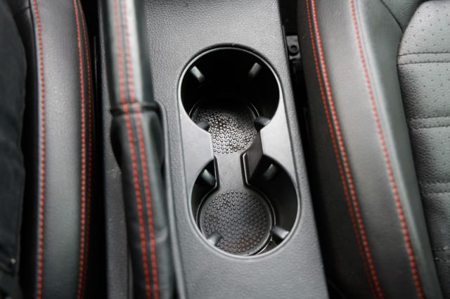 2017 Volkswagen Jetta GLI Automatic - 22940215 - 35