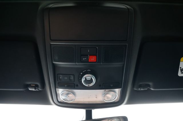 2017 Volkswagen Jetta GLI Automatic - 22940215 - 38