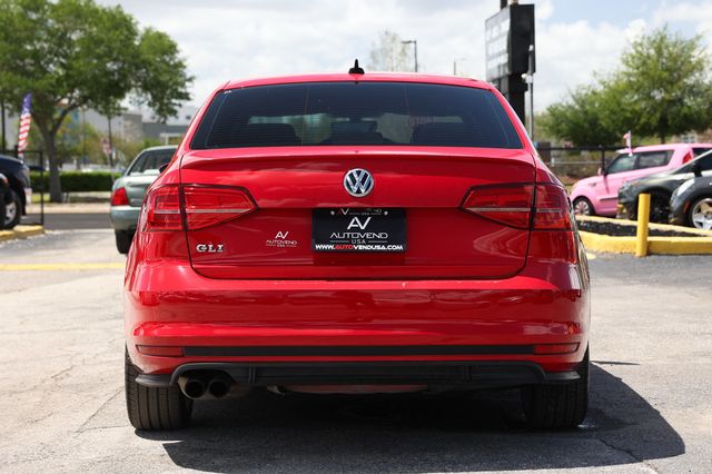 2017 Volkswagen Jetta GLI Automatic - 23005729 - 9