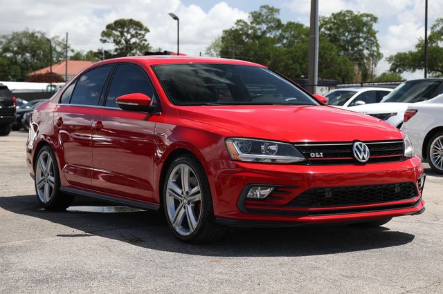 2017 Volkswagen Jetta GLI Automatic - 23005729 - 17