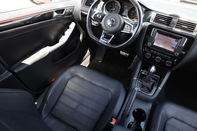 2017 Volkswagen Jetta GLI Automatic - 23005729 - 22