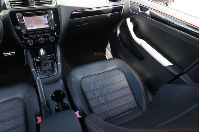 2017 Volkswagen Jetta GLI Automatic - 23005729 - 23