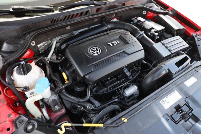 2017 Volkswagen Jetta GLI Automatic - 23005729 - 49