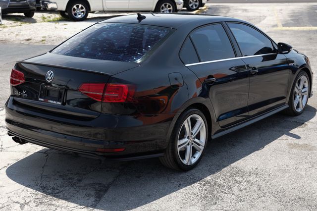 2017 Volkswagen Jetta GLI Automatic - 23058069 - 13