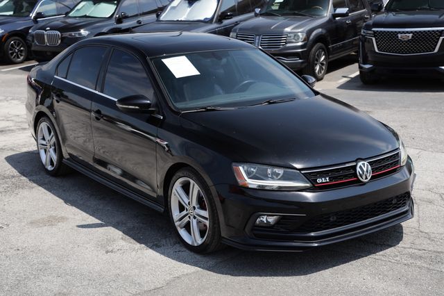 2017 Volkswagen Jetta GLI Automatic - 23058069 - 17
