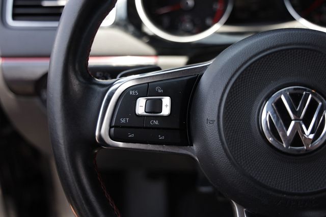 2017 Volkswagen Jetta GLI Automatic - 23058069 - 27