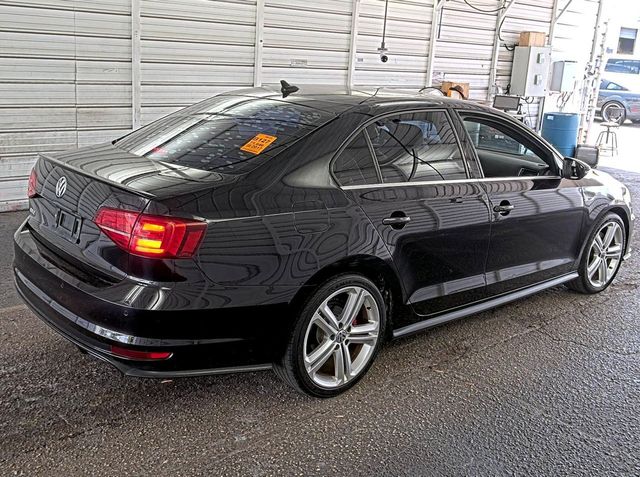 2017 Volkswagen Jetta GLI Automatic - 23058069 - 2