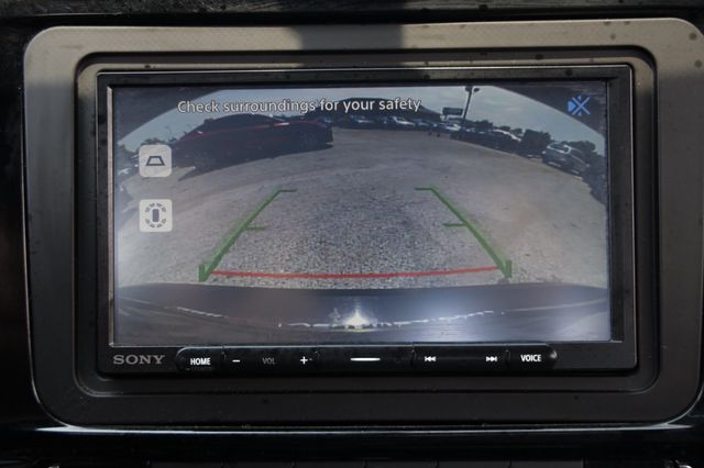 2017 Volkswagen Jetta GLI Automatic - 23058069 - 34