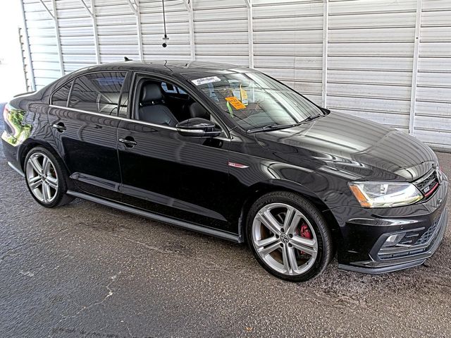 2017 Volkswagen Jetta GLI Automatic - 23058069 - 3