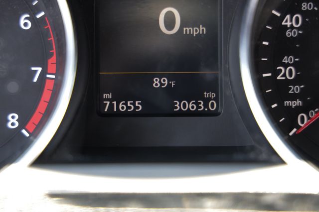 2017 Volkswagen Jetta GLI Automatic - 23058069 - 47