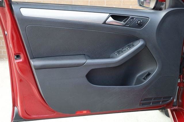 2017 Volkswagen Jetta S - 23016792 - 12