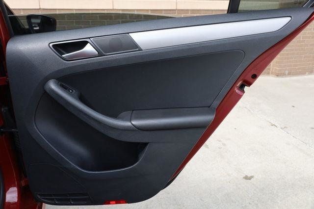 2017 Volkswagen Jetta S - 23016792 - 20