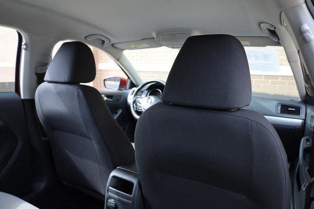 2017 Volkswagen Jetta S - 23016792 - 23