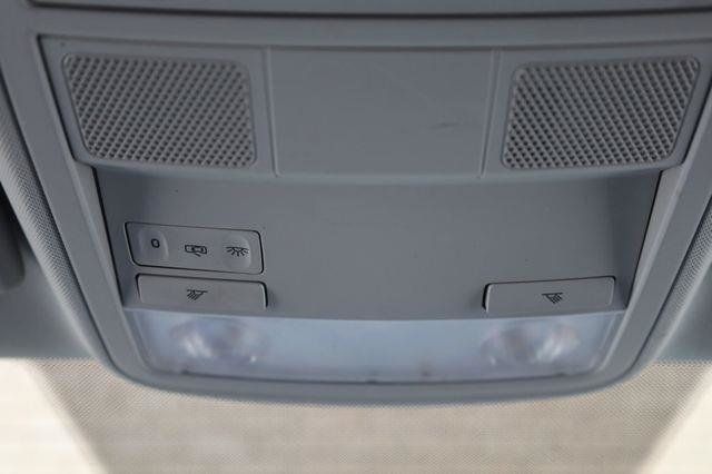 2017 Volkswagen Jetta S - 23016792 - 33