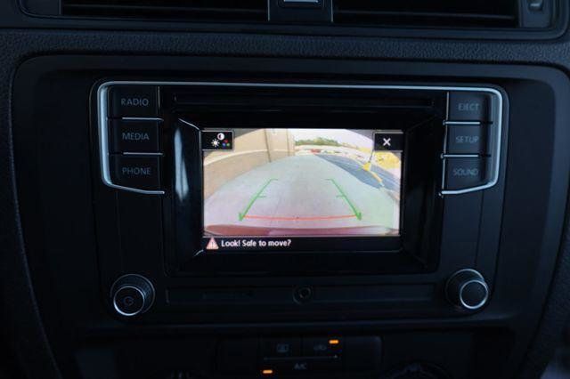 2017 Volkswagen Jetta S - 23016792 - 36