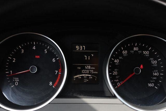 2017 Volkswagen Jetta S - 23016792 - 41