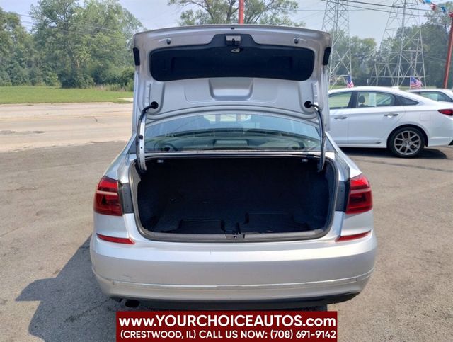 2017 Volkswagen Passat 1.8T S Automatic - 22894107 - 10