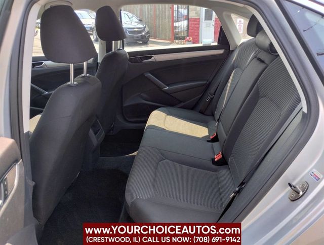 2017 Volkswagen Passat 1.8T S Automatic - 22894107 - 17