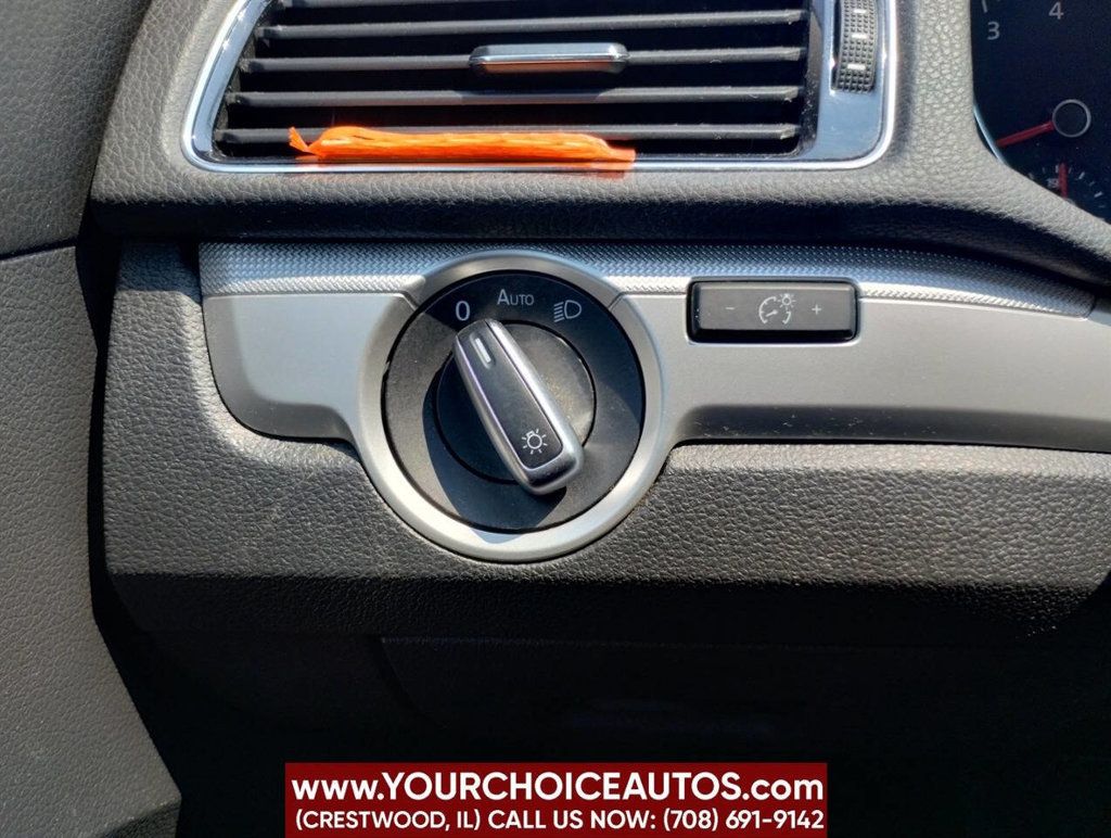 2017 Volkswagen Passat 1.8T S Automatic - 22894107 - 26