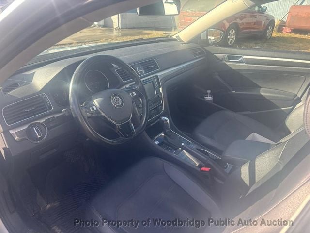 2017 Volkswagen Passat 1.8T SE Automatic - 22969097 - 6