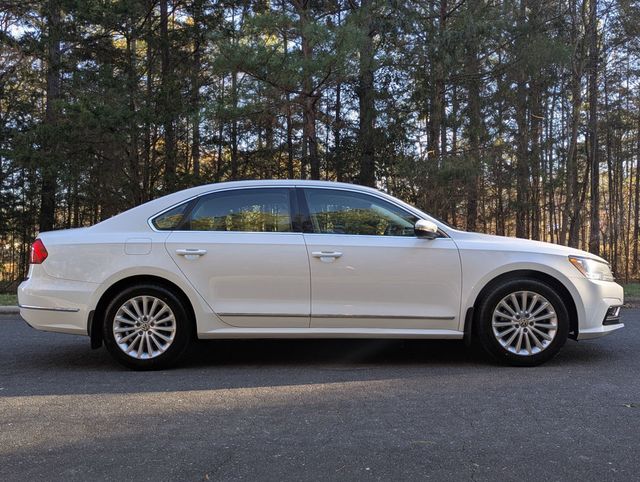 2017 Volkswagen Passat 1.8T SE Automatic - 22956178 - 7