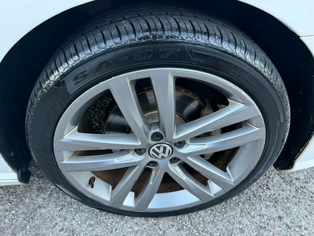 2017 Volkswagen Passat 1.8T SEL Premium Automatic - 22970409 - 17