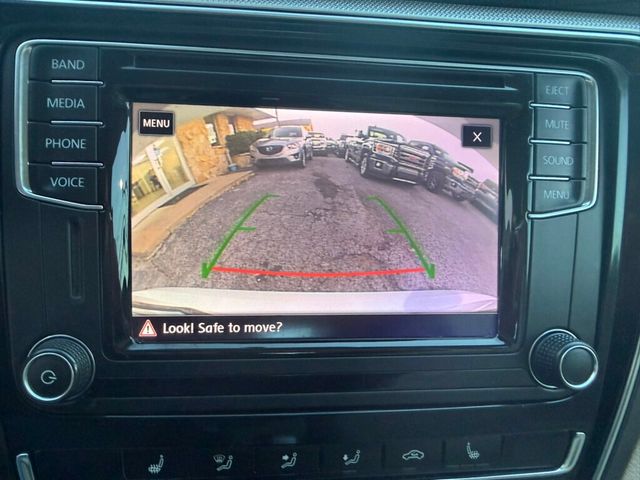 2017 Volkswagen Passat 1.8T SEL Premium Automatic - 22970409 - 23