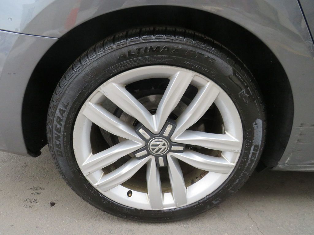 Volkswagen Passat photo 10