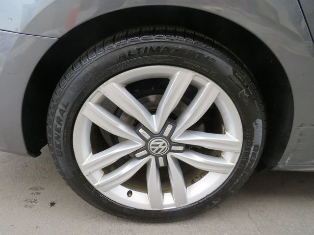 2017 Volkswagen Passat 1.8T SEL Premium Automatic (Clear Title) - 22951828 - 9