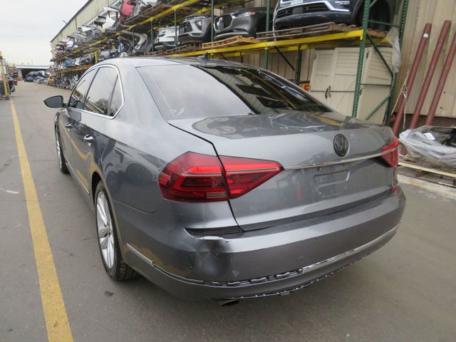 2017 Volkswagen Passat 1.8T SEL Premium Automatic (Clear Title) - 22951828 - 6