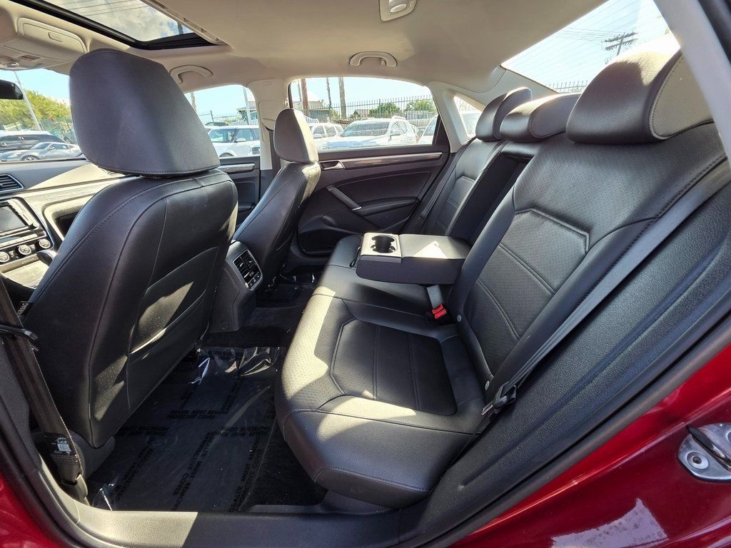 2017 Volkswagen Passat 1.8T SE w/Technology Automatic - 22950257 - 15