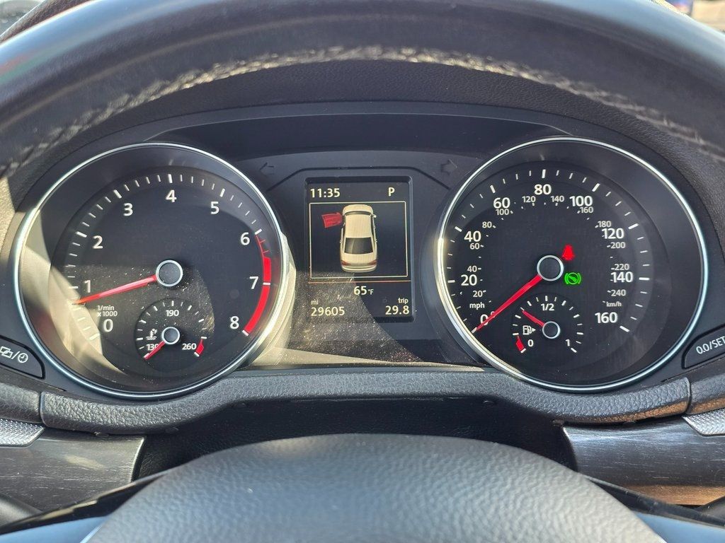 2017 Volkswagen Passat 1.8T SE w/Technology Automatic - 22950257 - 23