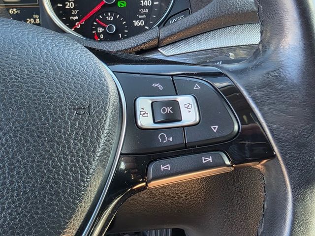 2017 Volkswagen Passat 1.8T SE w/Technology Automatic - 22950257 - 26